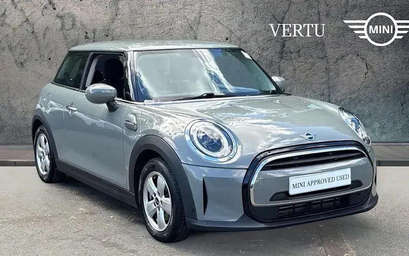 Used Mini Cooper Classic 136 HP (100 kW) 2022 Hatchback