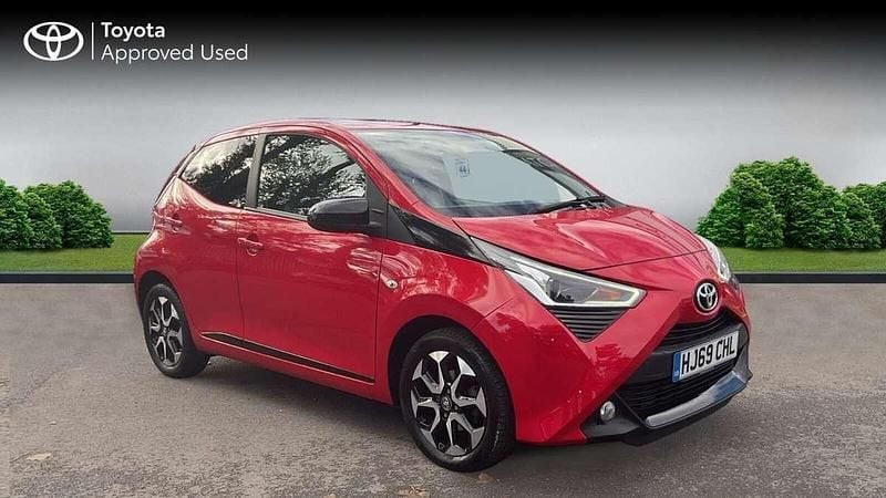 Red Used 2019 Toyota Aygo Trend Hatchback | £8,189 (Fair price) - Image 1/2