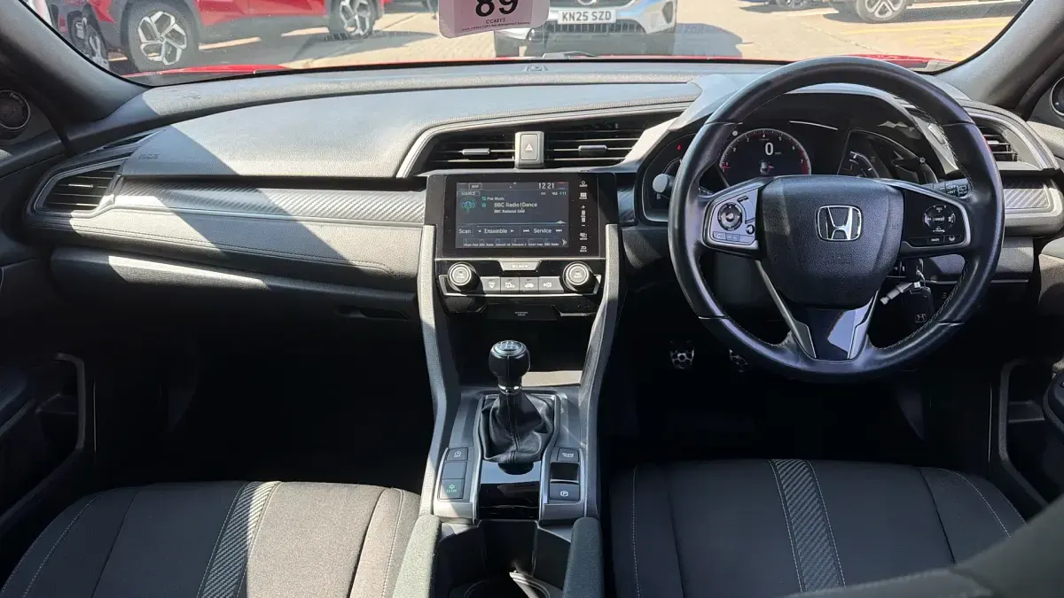 Used Honda Civic Sport 182 HP (133 kW) 2019 Red Hatchback
