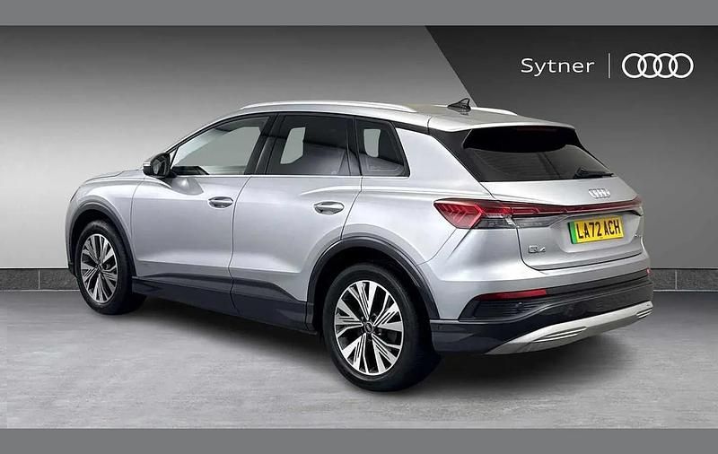 Used Audi Q4 e-tron Sport 125 kW (170 HP) 2022 Silver SUV