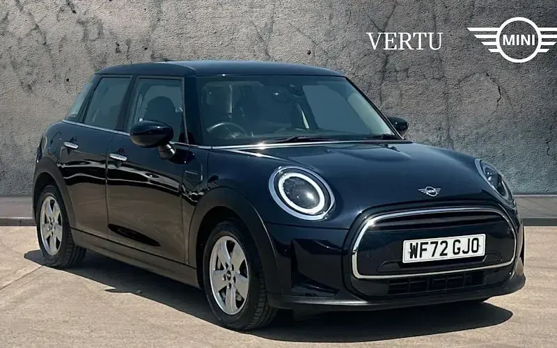 Used Mini Cooper Classic 136 HP (100 kW) 2022 Hatchback