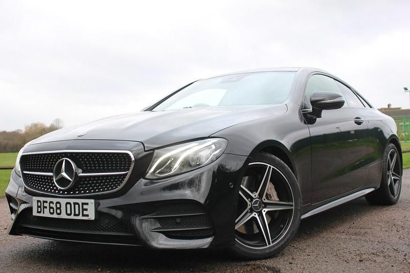 Used Mercedes E300 AMG Line Premium 245 HP (180 kW) 2018 Black Coupe