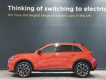 Used Fiat 600 La Prima 114 kW (156 HP) 2025 Orange Hatchback