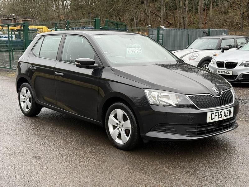 Used Skoda Fabia SE 90 HP (66 kW) 2015 Black Hatchback