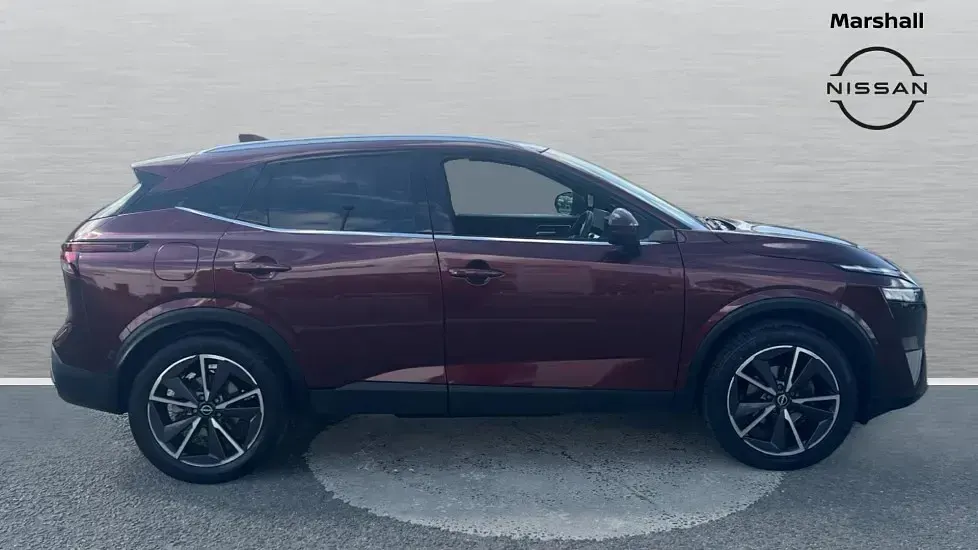 Used Nissan Qashqai Tekna 158 HP (116 kW) 2023 Red SUV