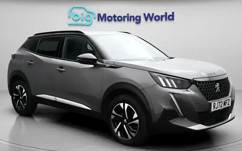 Begagnad Peugeot 2008 GT 131 HK (96 kW) 2023 SUV