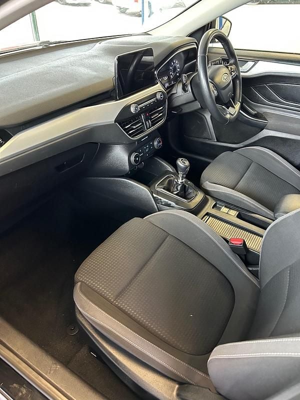 Used Ford Focus Zetec 2019 Black Estate