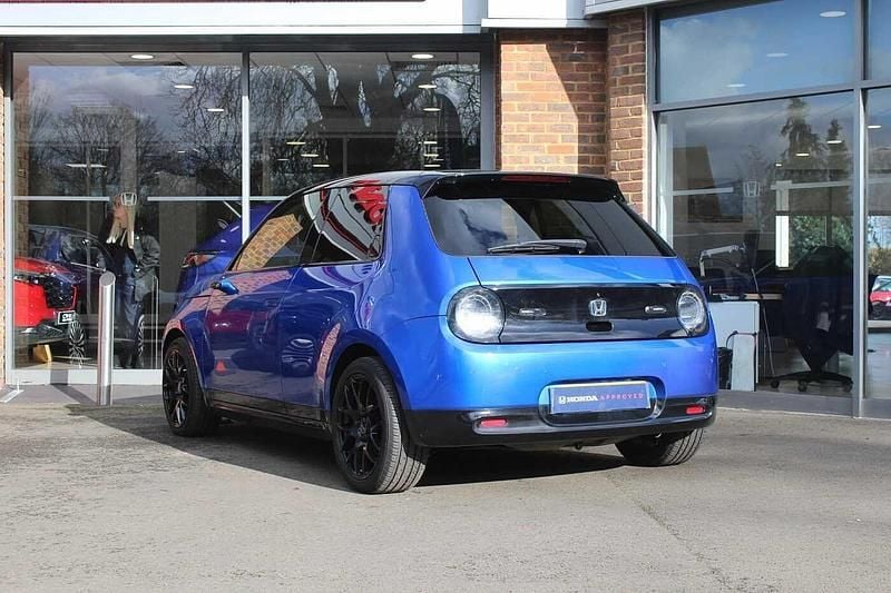 Used Honda e Advance 113 kW (154 HP) 2020 Brilliant sporty blue Hatchback