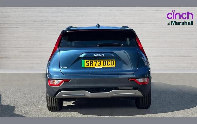 Used Kia e-Niro 150 kW (204 HP) 2024 Blue SUV