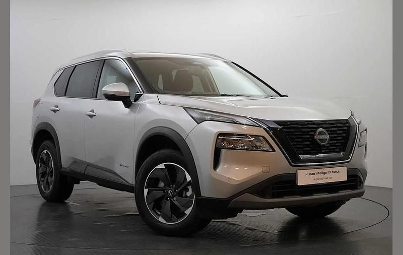 New Nissan X-Trail N-Connecta 213 HP (156 kW) 2025 Silver SUV