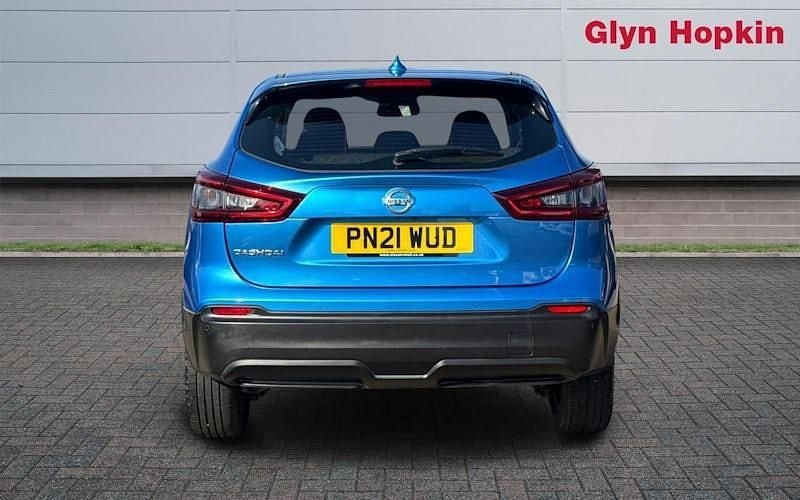 Used Nissan Qashqai Acenta Premium 158 HP (116 kW) 2021 Blue SUV