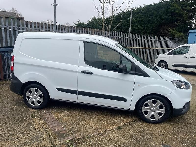 Begagnad Ford Transit Trend 2020 Vit Van