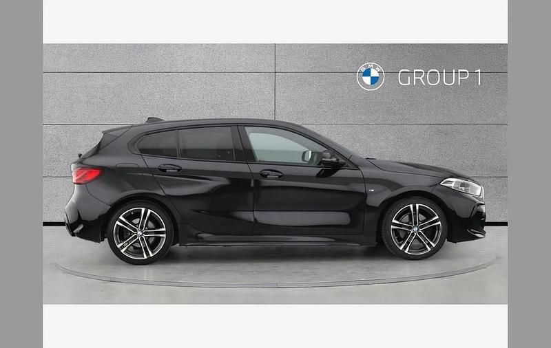 Used BMW 118 M Sport 136 HP (100 kW) 2023 Black Hatchback