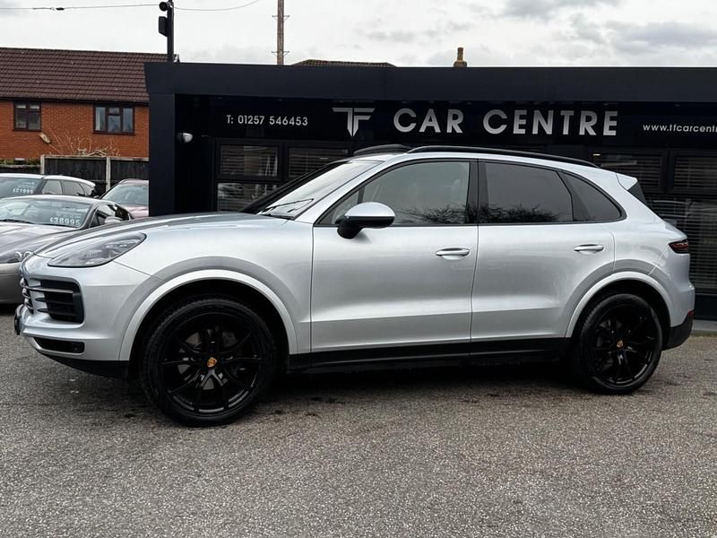 Used Porsche Cayenne 340 HP (250 kW) 2019 Silver SUV