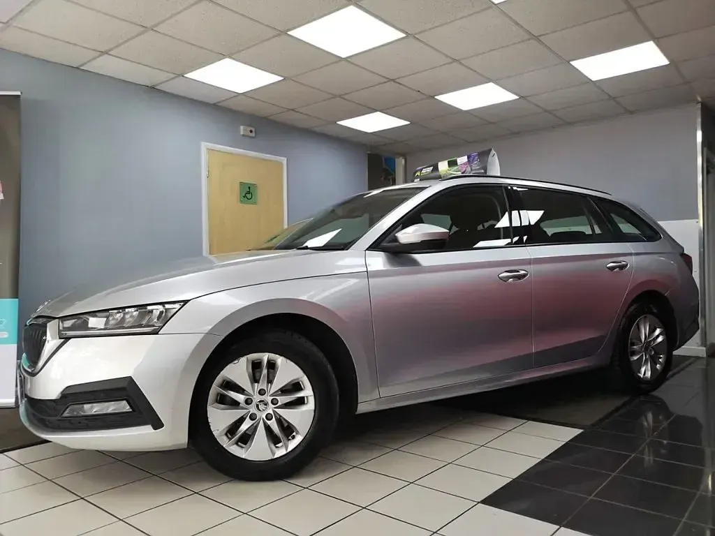 Used Skoda Octavia SE Technology 150 HP (110 kW) 2021 Silver Estate