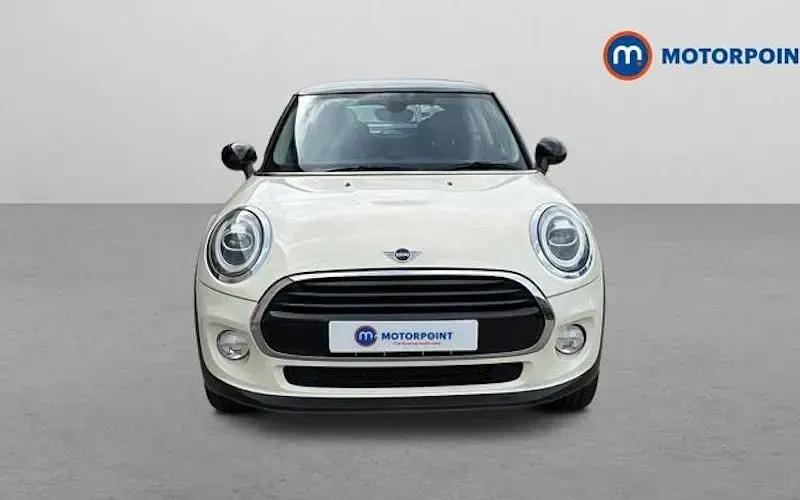 Used Mini Cooper Classic 136 HP (100 kW) 2021 Hatchback