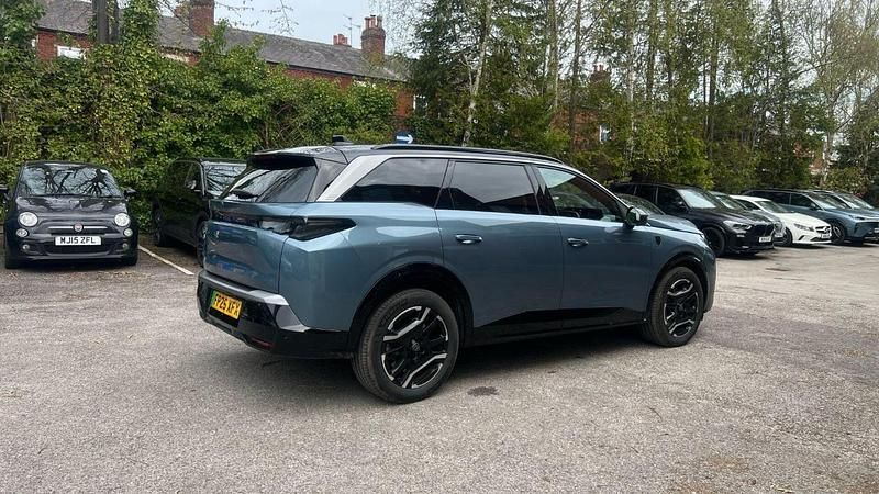 Used Peugeot 5008 GT 152 kW (207 HP) 2025 Blue SUV