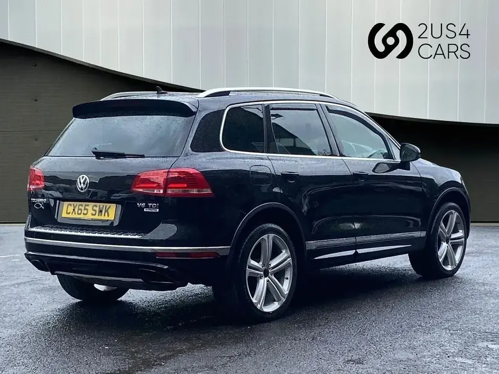 Usado VW Touareg R-line 262 HP (192 kW) 2015 Preto SUV