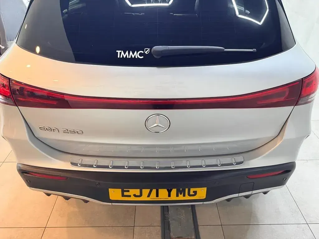 Used Mercedes EQA250 AMG line 139 kW (190 HP) 2022 Silver SUV
