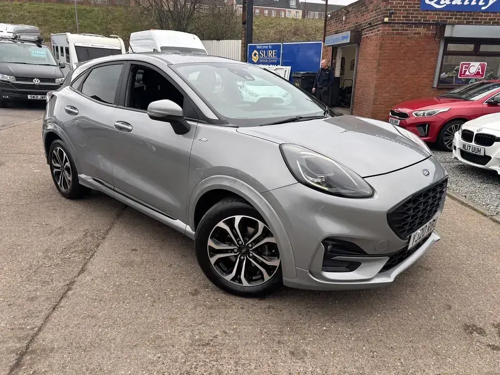 Used Ford Puma ST-Line 100 HP (73 kW) 2020 Silver SUV