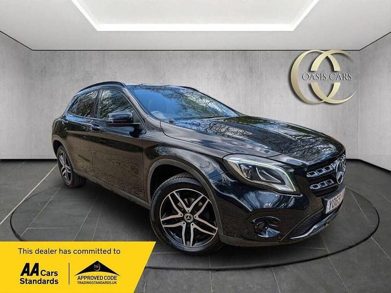 Used Mercedes GLA180 Urban 122 HP (89 kW) 2020 Black SUV
