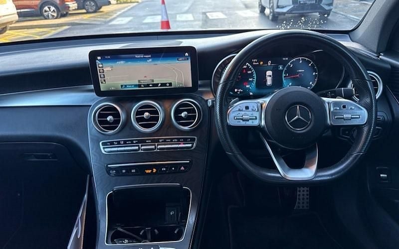 Used Mercedes GLC300 AMG Line Premium 245 HP (180 kW) 2022 Estate