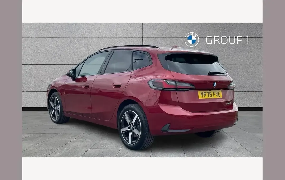 Used BMW 220 Sport Line 154 HP (113 kW) 2025 Red Hatchback