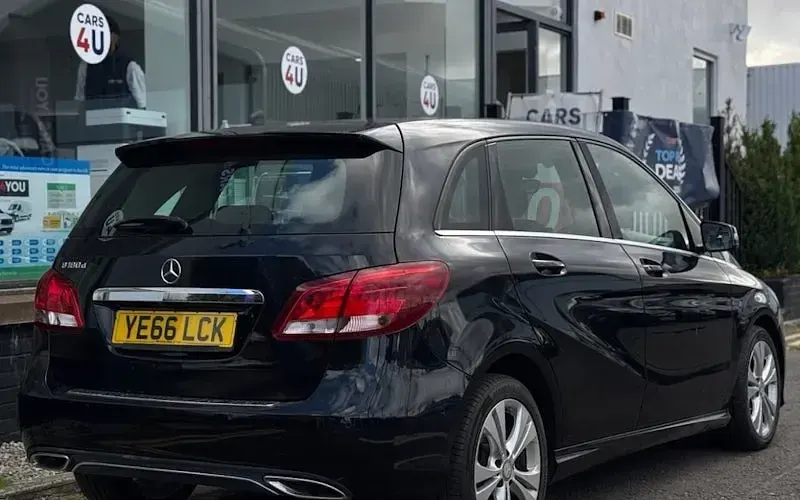 Used Mercedes B180 Executive 109 HP (80 kW) 2017 Hatchback