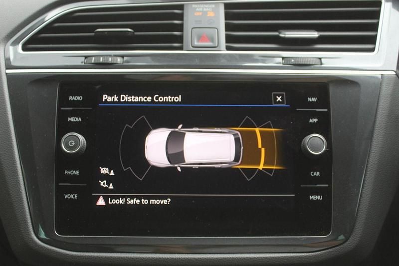 Used VW Tiguan Life 150 HP (110 kW) 2023 Blue SUV