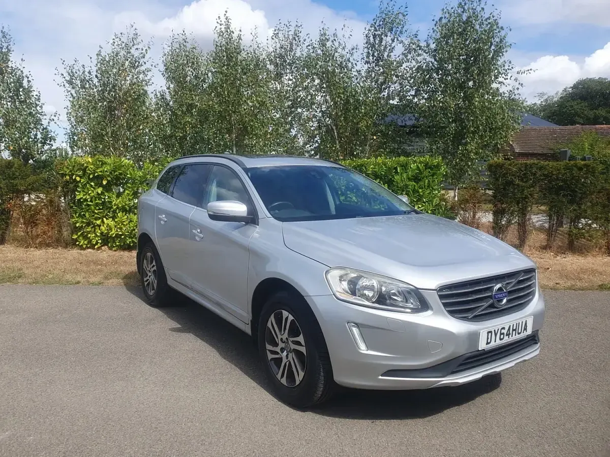 Used Volvo XC60 SE 2014 Silver SUV