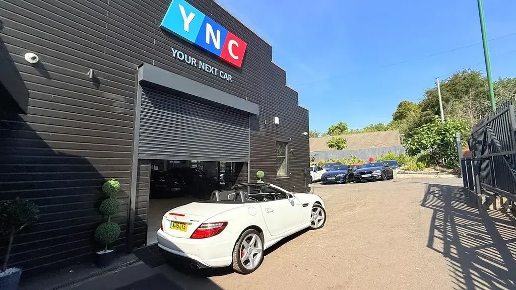Used Mercedes SLK250 AMG 2015 White Cabriolet