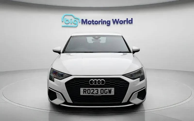 Used Audi A3 Sportback 110 HP (80 kW) 2023 White Hatchback