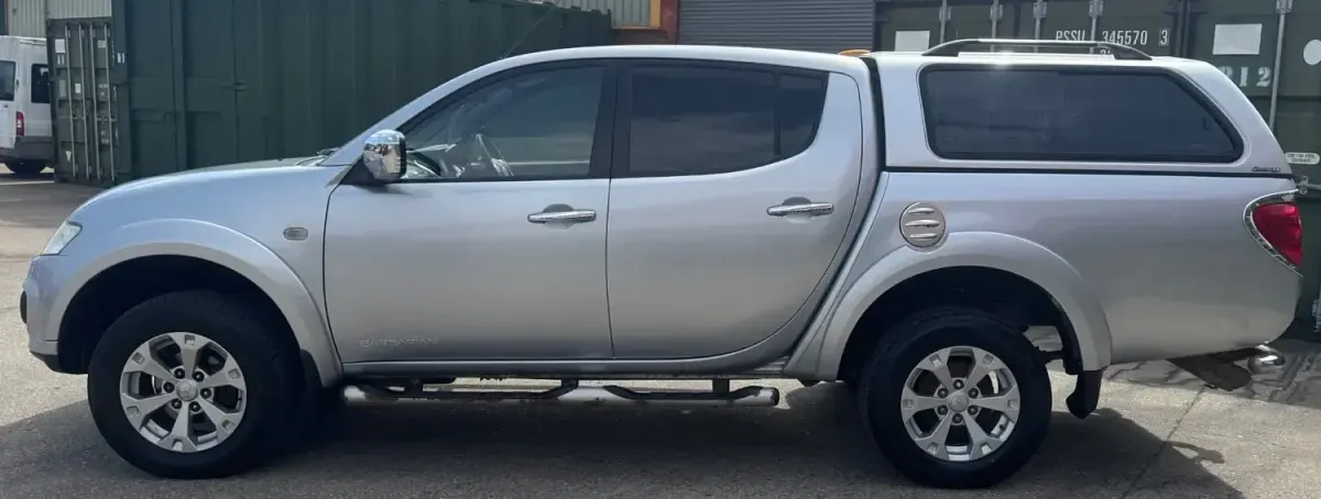 Used Mitsubishi L200 176 HP (129 kW) 2014 Silver Pickup