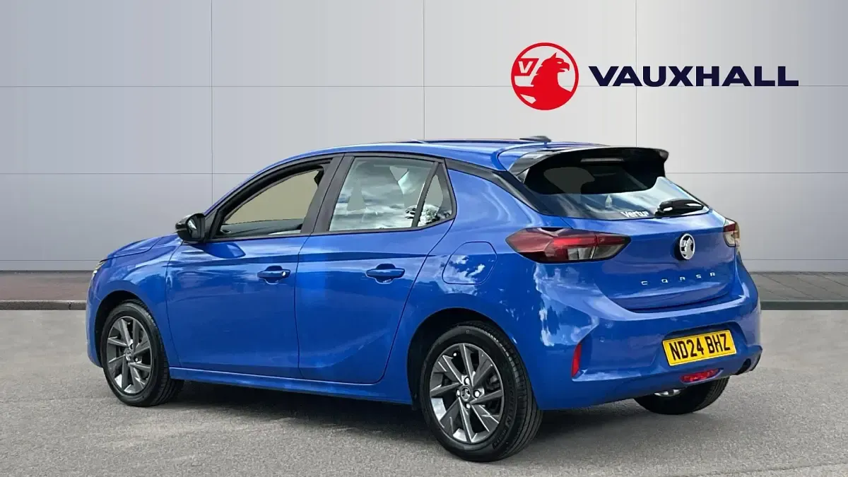 Used Vauxhall Corsa Design Edition 100 HP (73 kW) 2024 Blue Hatchback