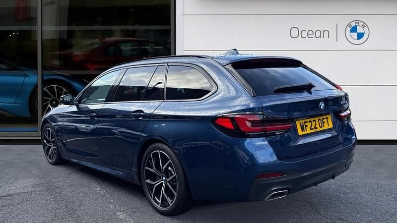 Used BMW 520 M Sport 187 HP (137 kW) 2022 Blue Estate