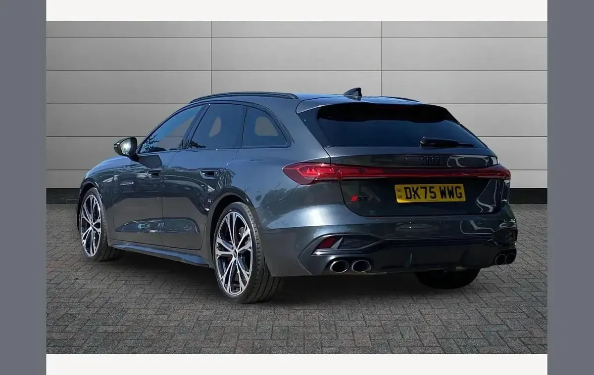 Used Audi A5 Advanced 362 HP (266 kW) 2025 Grey Estate
