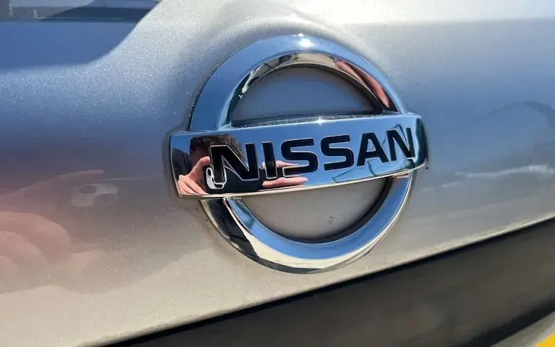 Used Nissan Qashqai N-TEC 117 HP (86 kW) 2012 Silver SUV