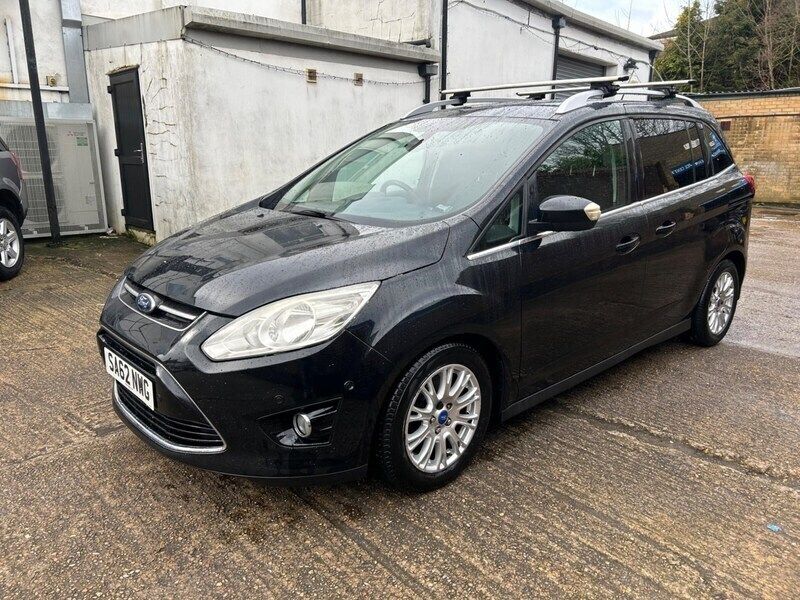 Black Used 2012 Ford Grand C-Max Titanium MPV | £3,695 (Fair price) - Image 1/4
