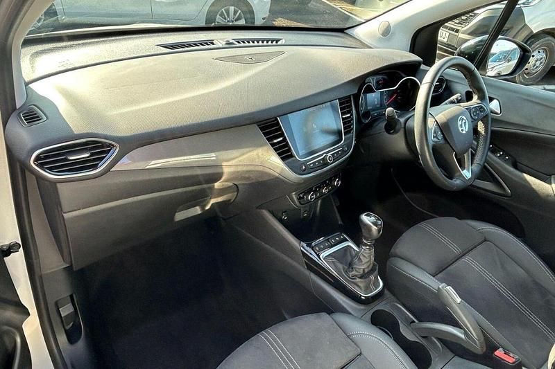 Used Vauxhall Crossland Ultimate 108 HP (79 kW) 2024 Grey SUV