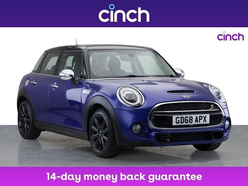 Blue Used 2018 Mini Cooper S Chili Hatchback | £12,349 (Fair price) - Image 1/3
