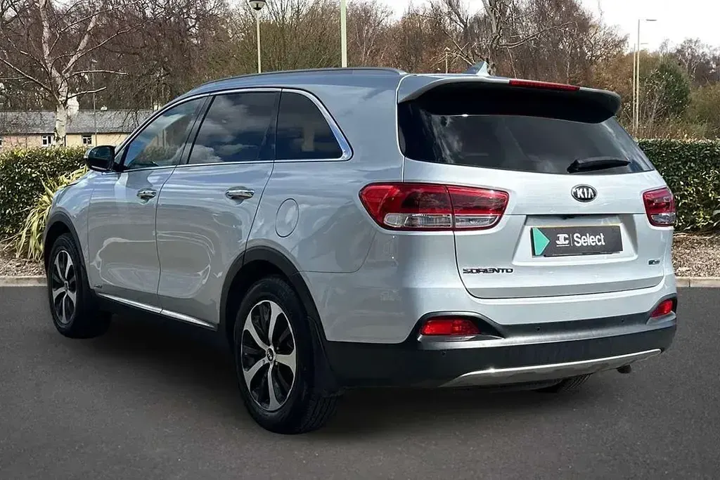 Used Kia Sorento 200 HP (147 kW) 2018 Silver SUV