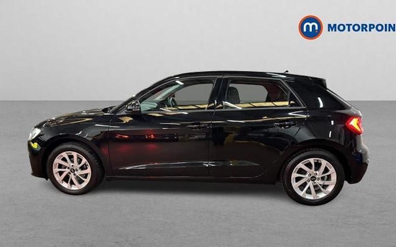 Used Audi A1 Sportback Sport 95 HP (69 kW) 2026 Hatchback