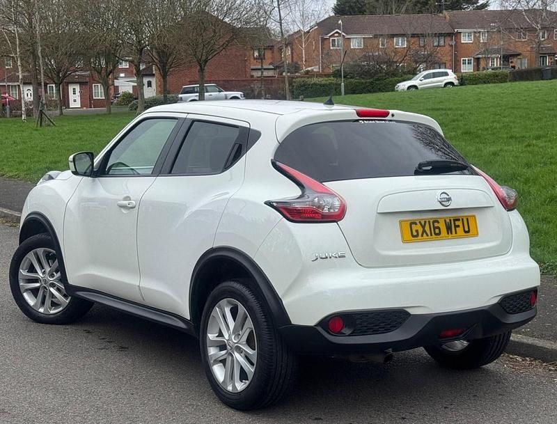Used Nissan Juke N-Connecta 2016 White SUV