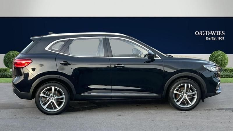 Used MG HS Exclusive 162 HP (119 kW) 2022 Black SUV