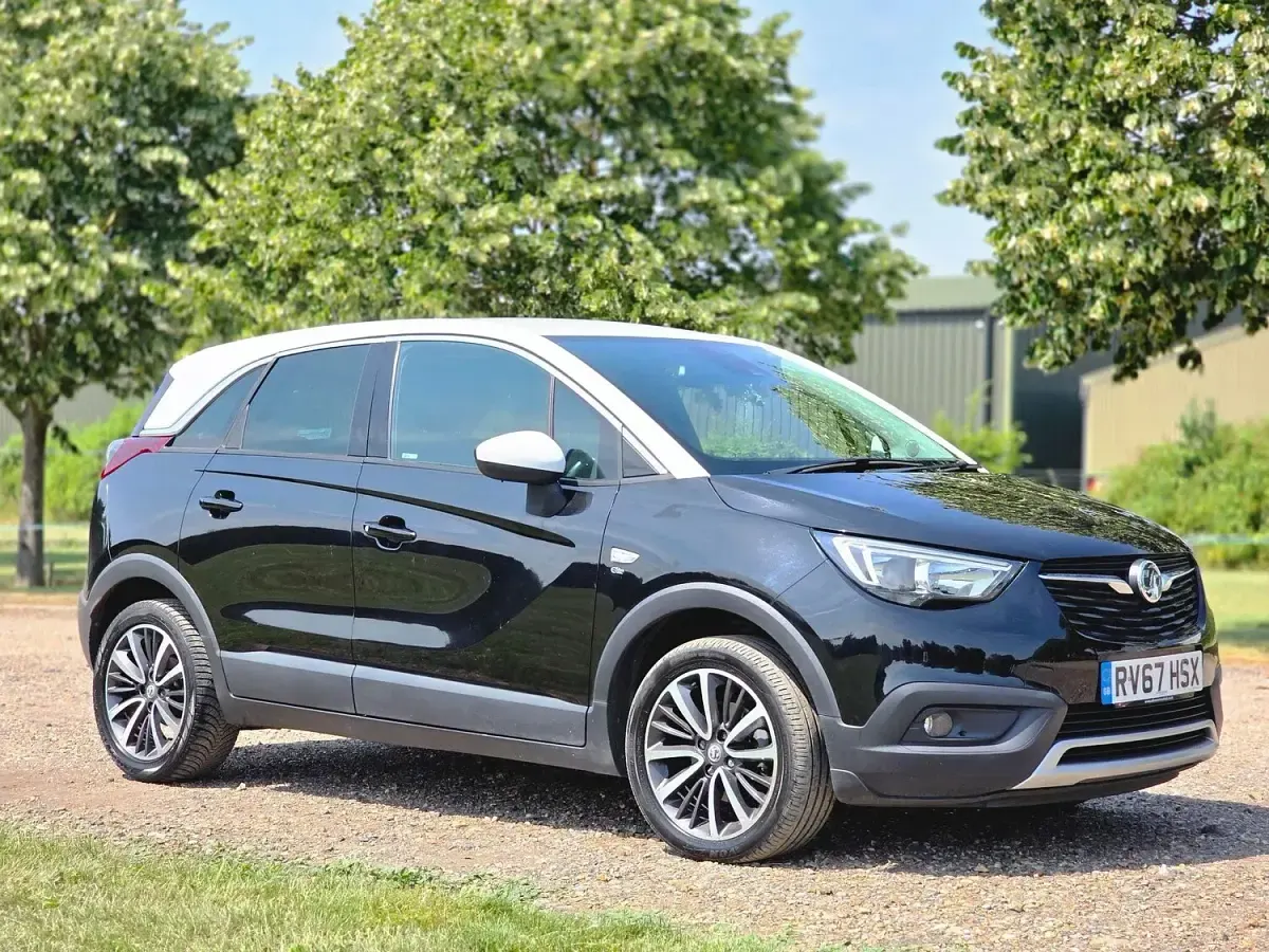 Used Vauxhall Crossland X Elite 110 HP (80 kW) 2017 Black SUV