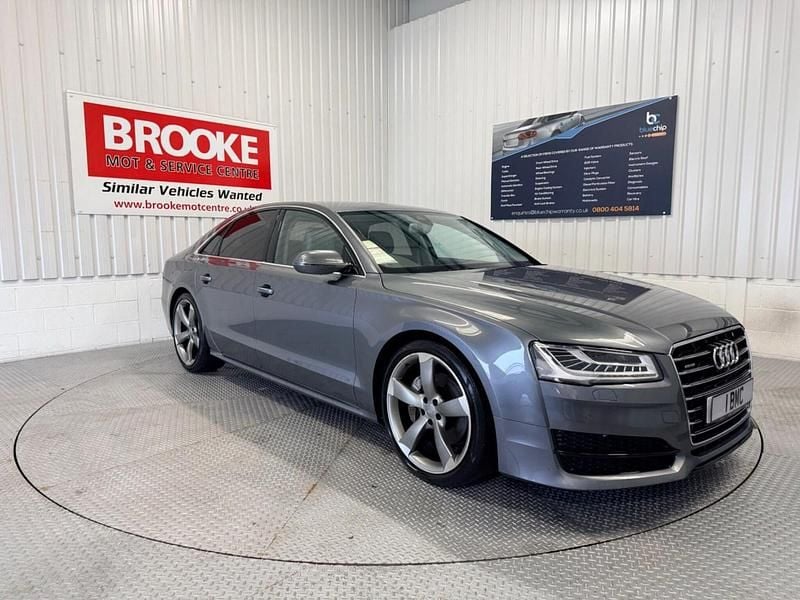 Used Audi A8 Sport 262 HP (192 kW) 2016 Grey Sedan