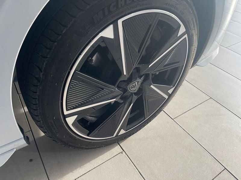 Used Peugeot e-308 GTi 114 kW (156 HP) 2025 White Hatchback