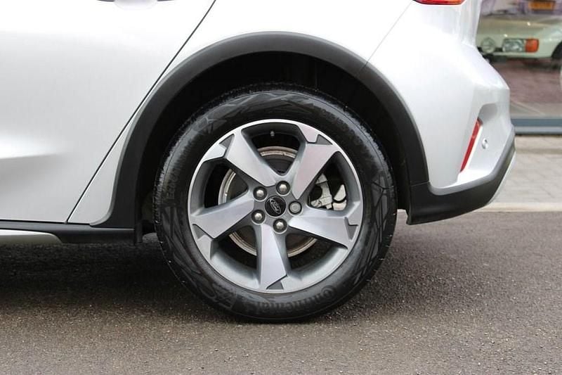 Used Ford Focus Active 2021 Silver Hatchback