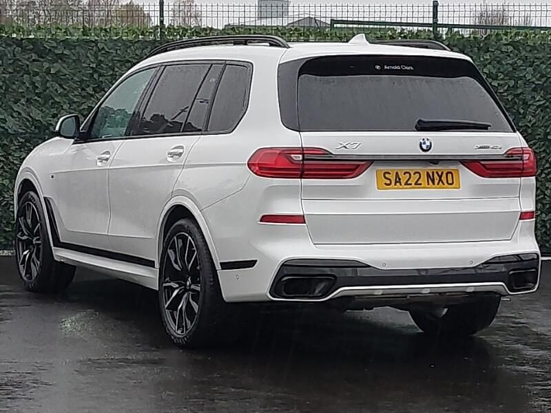 Usado BMW X7 M Sport 340 CV (250 kW) 2022 Blanco SUV