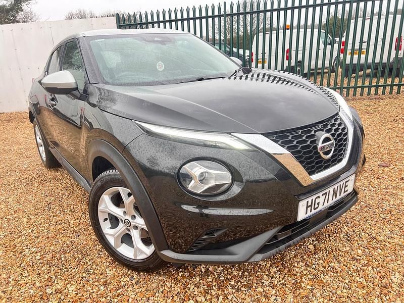 Used Nissan Juke N-Connecta 114 HP (83 kW) 2022 Black SUV